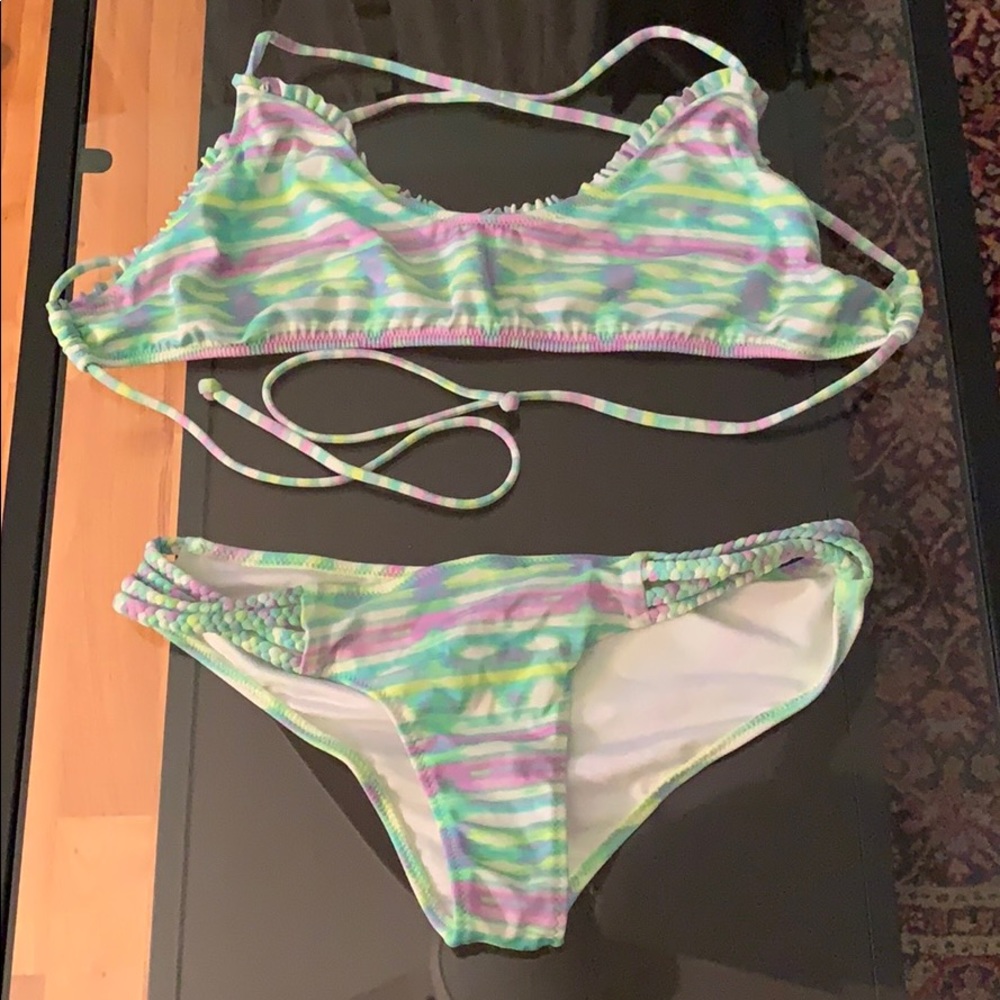 Comfy bright bikini